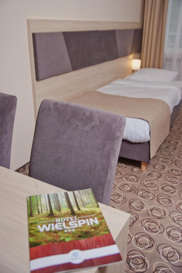 Wielspin Puszczykowo Extérieur photo