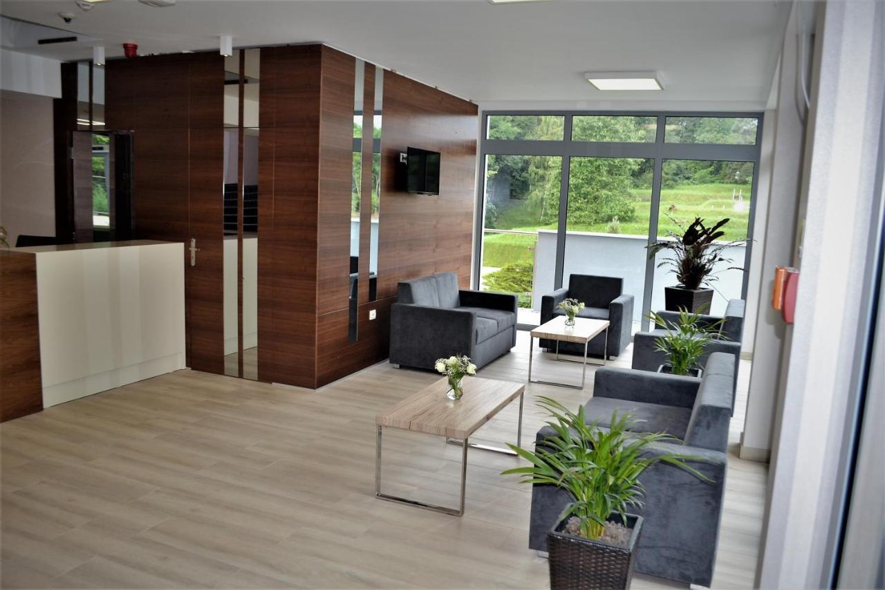 Wielspin Puszczykowo Extérieur photo